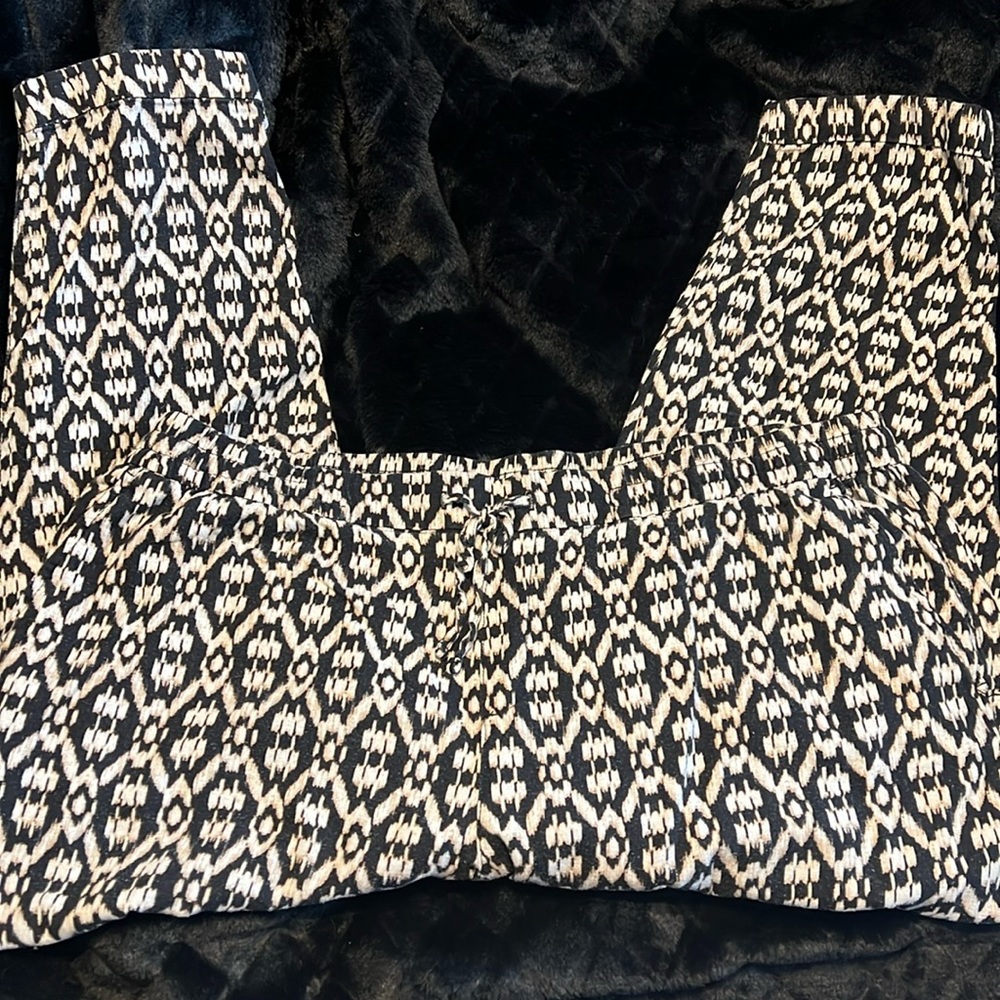 Old Navy lightweight capri